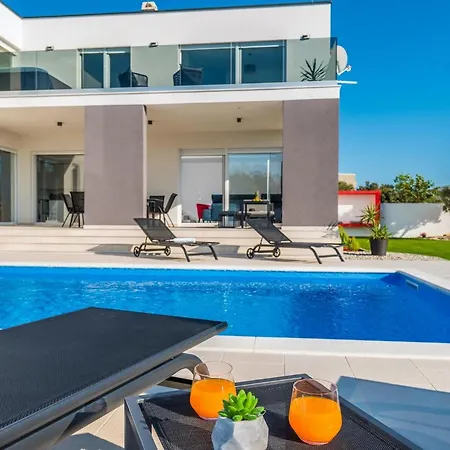 Pollux Holiday home *